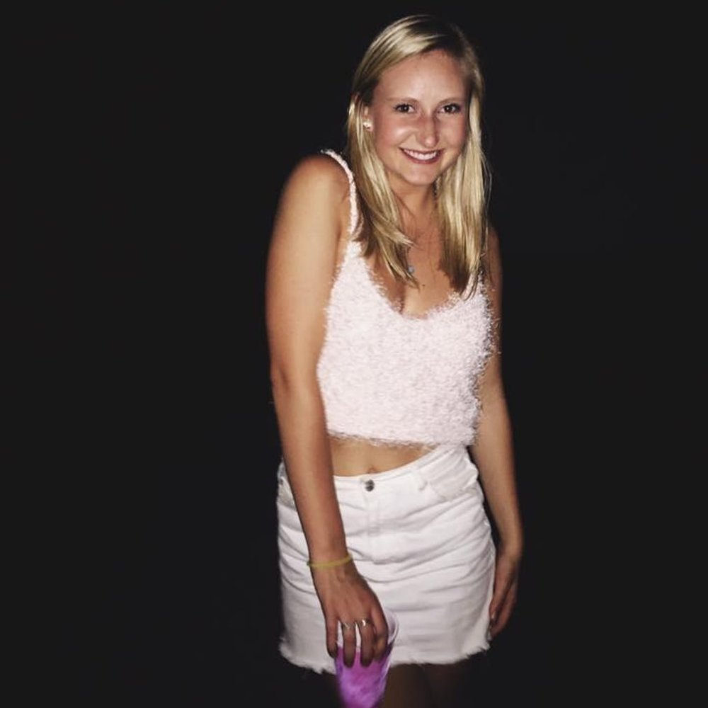 Meet your Posher, Lauren